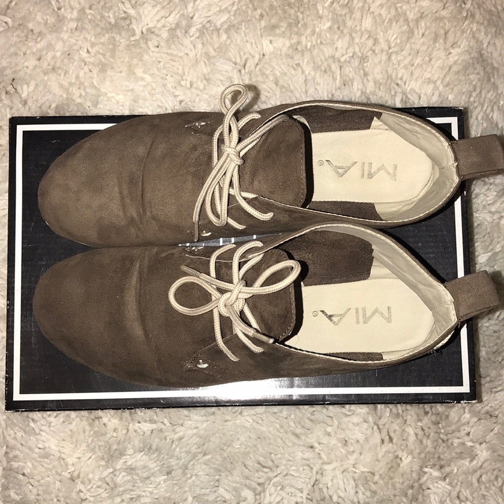 MIA Booties - Picture 4 of 4